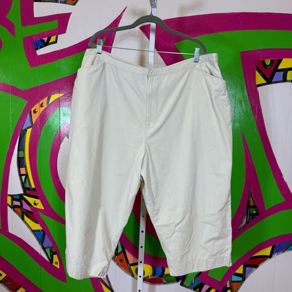 Route 66, Vintage High Waist Khaki Capris. Size 24. In excellent condition! - Picture 1 of 6